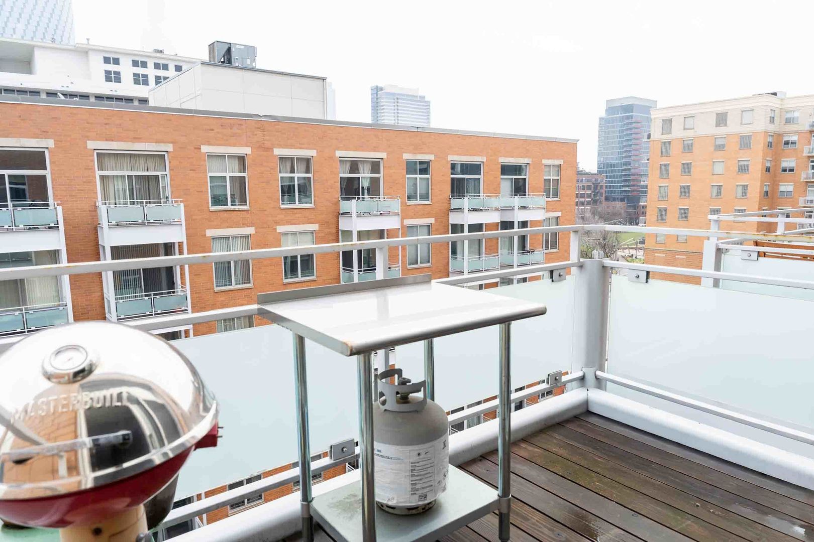 949 West Madison Street, Unit 602 Chicago, IL 60607 - Photo 16 of 17