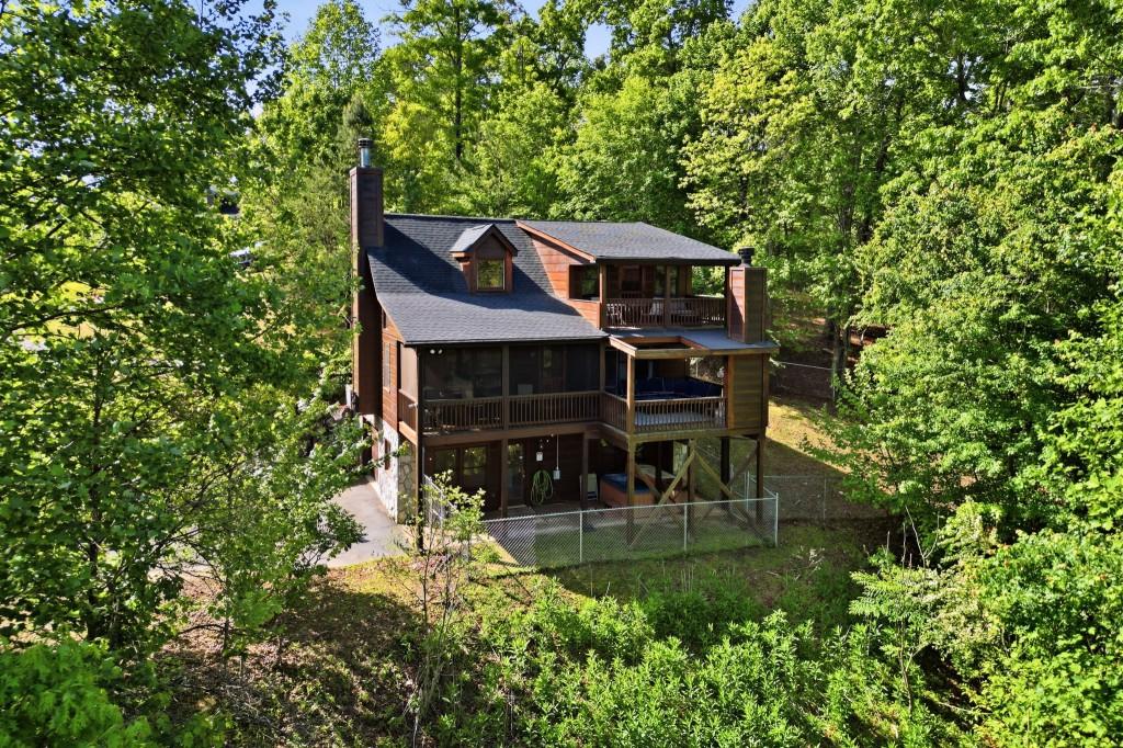 303 Pine Forest Loop Blue Ridge, GA 30513 - Photo 1 of 1 Gallery Image 1