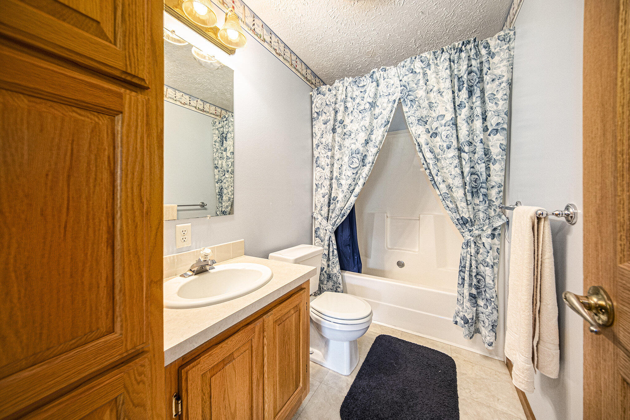 1679 Munith Road Jackson, MI 49201 - Photo 11 of 20 011_file_463