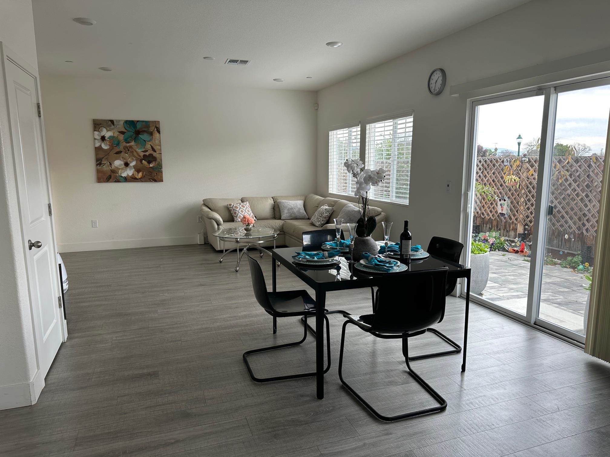 46 Mountainside Way Hayward, CA 94544 - Photo 2 of 17