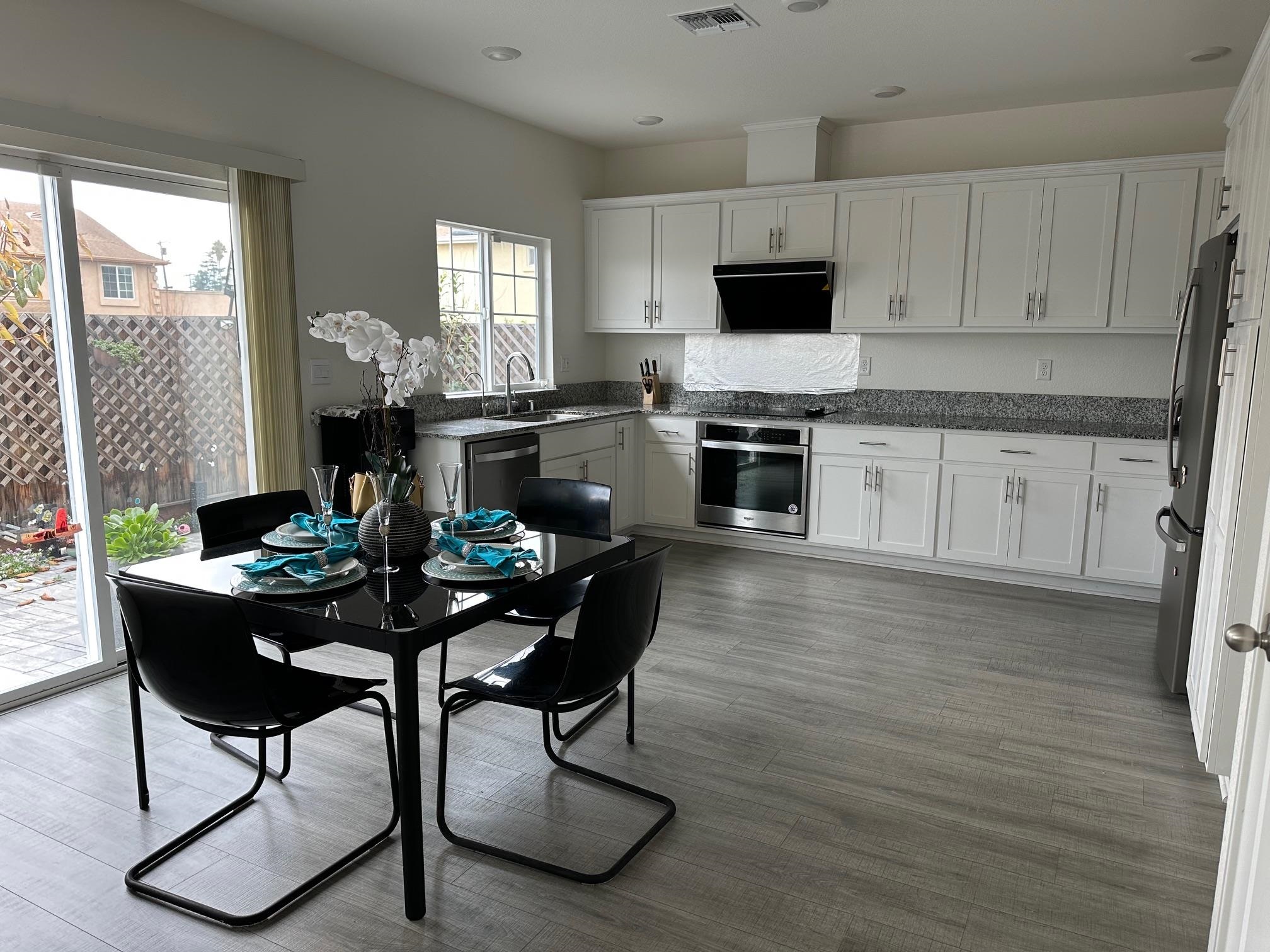 46 Mountainside Way Hayward, CA 94544 - Photo 3 of 17