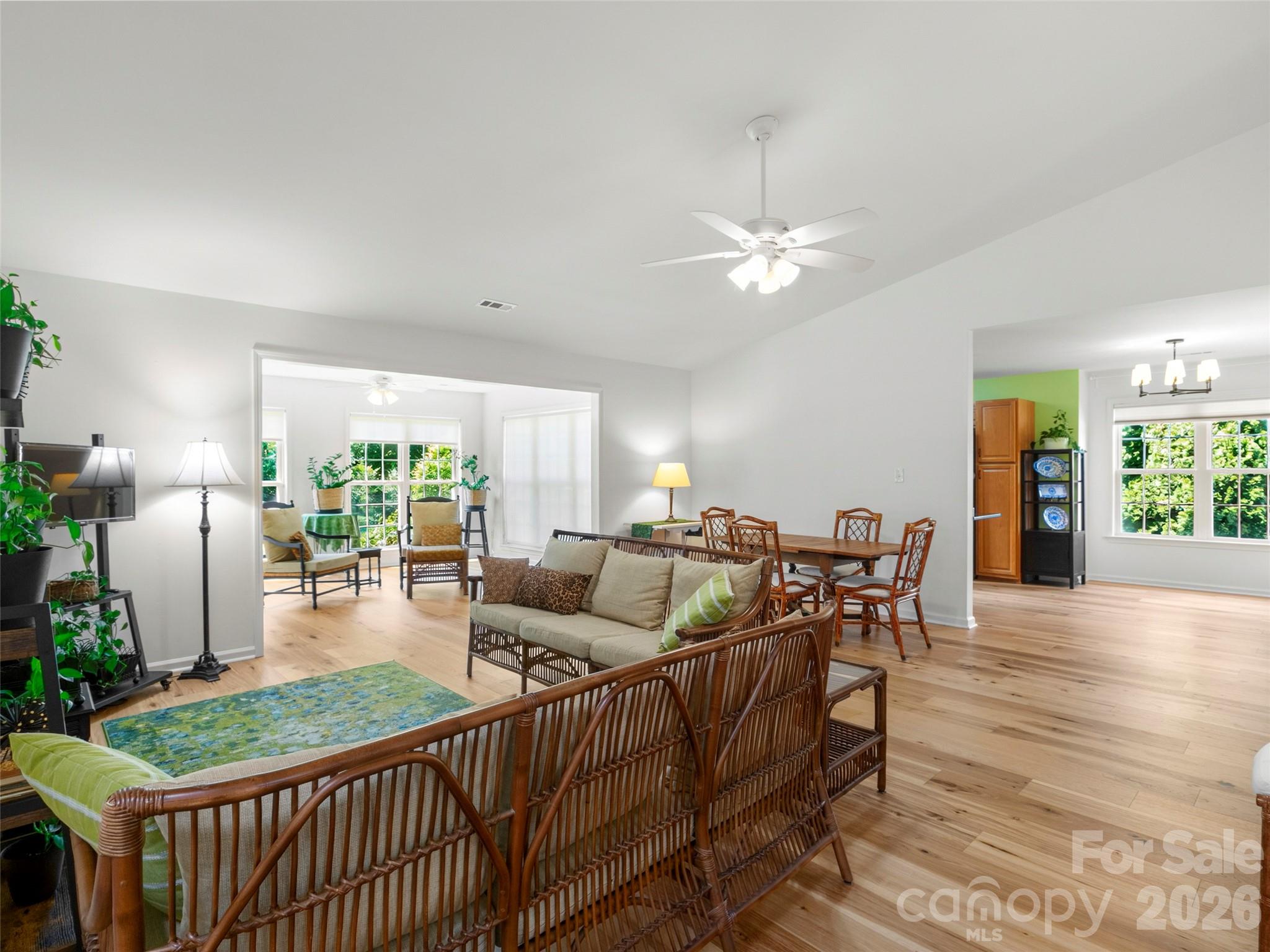 54 English Oak Road Fletcher, NC 28732 - Photo 4 of 25 Gallery Image 4