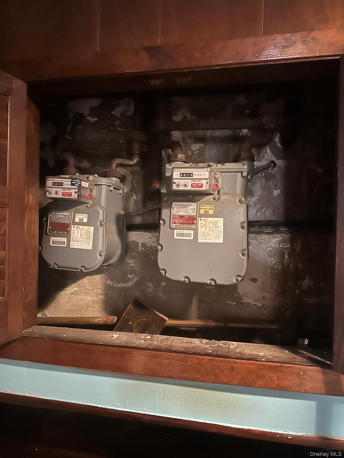 85-20 85th Road Queens, NY 11421 - Photo 13 of 18 a view of water heater