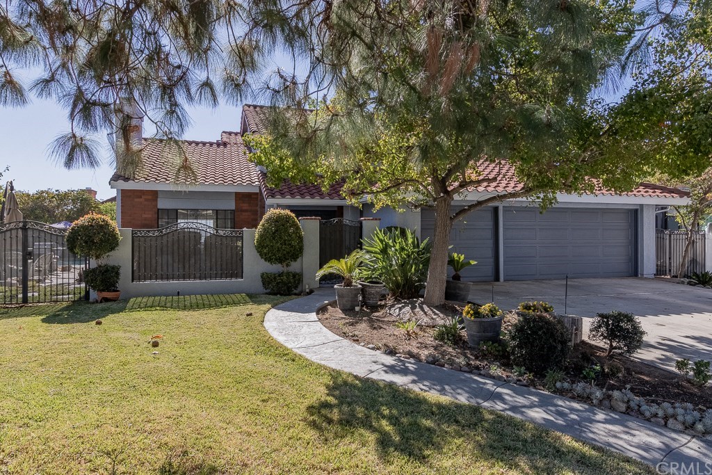 285 Gracefield Way Riverside, CA 92506 - Photo 1 of 1