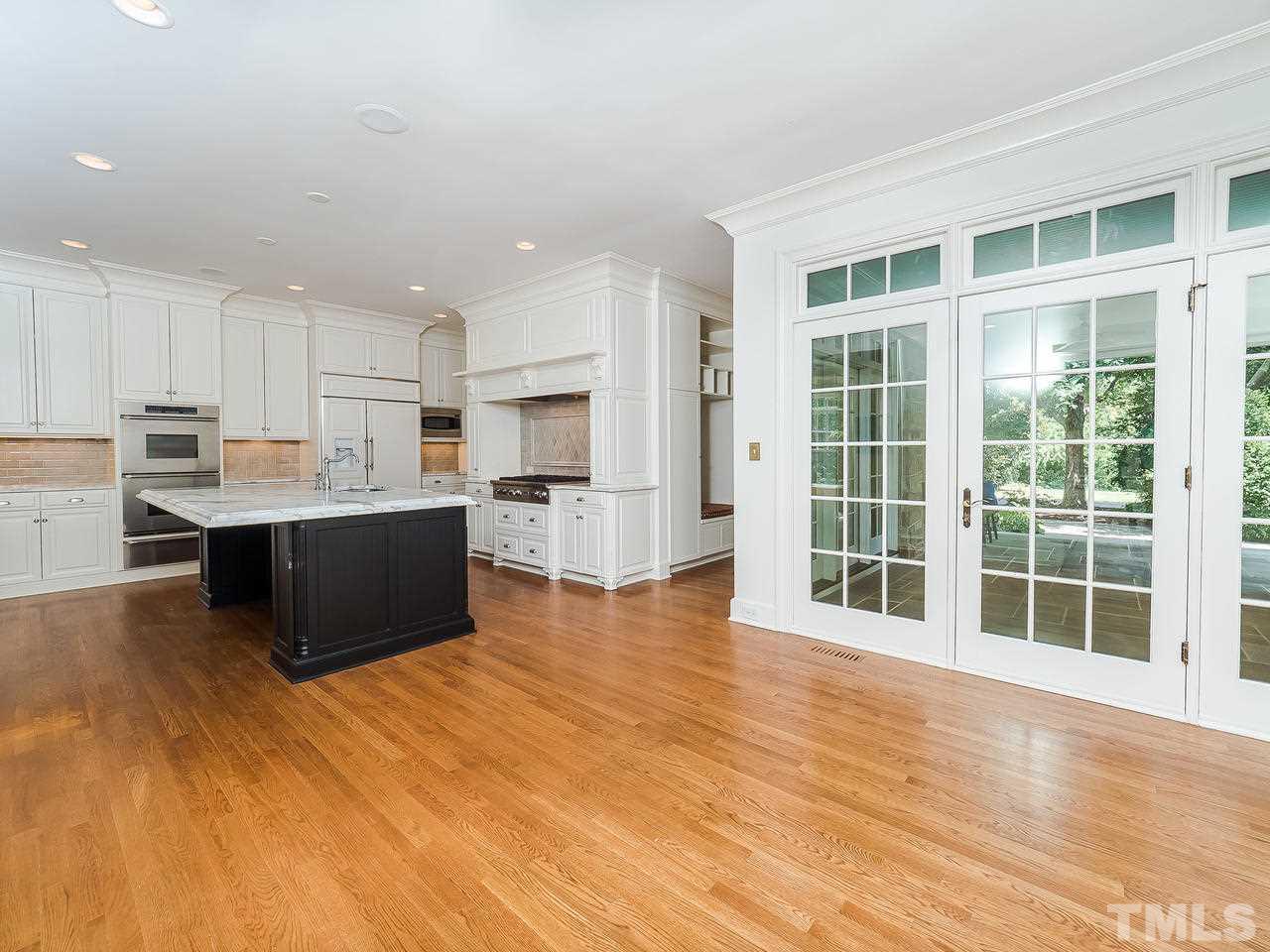 2419 Anderson Drive Raleigh, NC 27608 - Photo 13 of 30