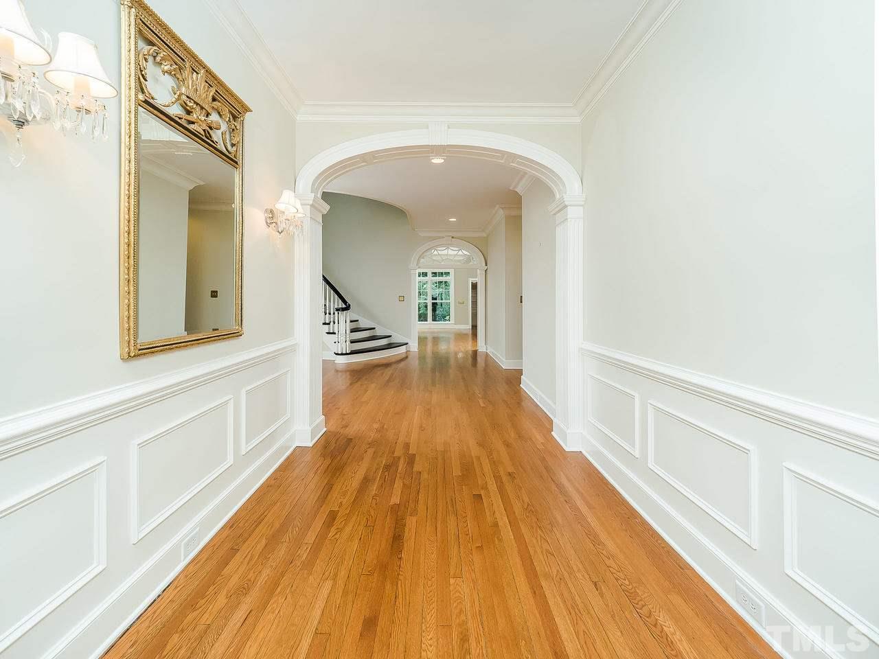 2419 Anderson Drive Raleigh, NC 27608 - Photo 4 of 30