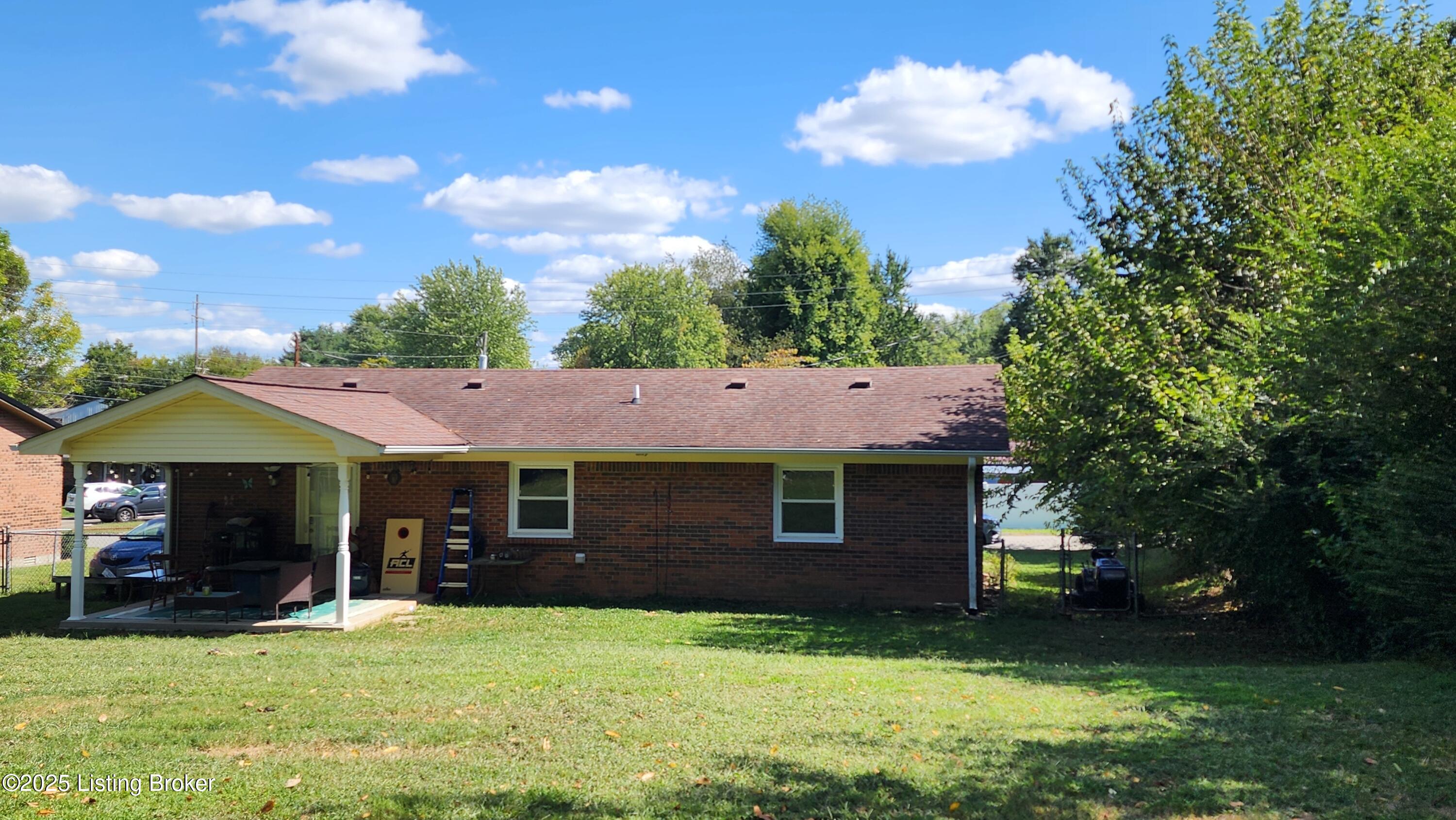 1107 Emory Road Elizabethtown, KY 42701 - Photo 18 of 29 20250907_152805