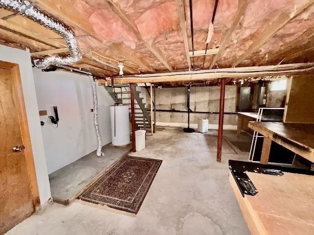 472 Russell Road Westfield, MA 01085 - Photo 14 of 15