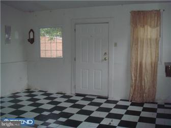 348 Locust Street Reading, PA 19604 - Photo 6 of 6 Gallery Image 6
