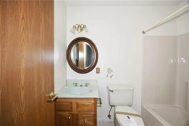 $160,000 | 506 Dehaven Court, Unit 506, Glenshaw, PA 15116