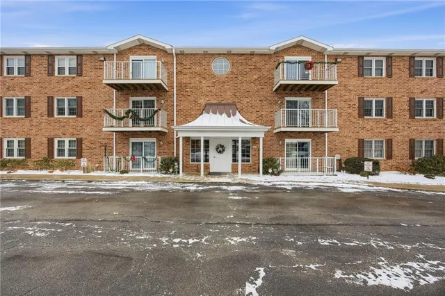 $160,000 | 506 Dehaven Court, Unit 506, Glenshaw, PA 15116