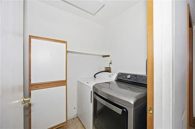 $160,000 | 506 Dehaven Court, Unit 506, Glenshaw, PA 15116