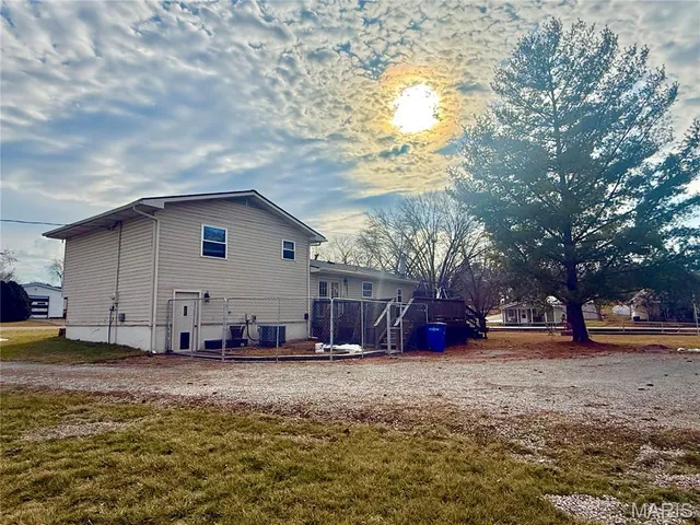 $285,000 | 308 Monroe Street, Desloge, MO 63601