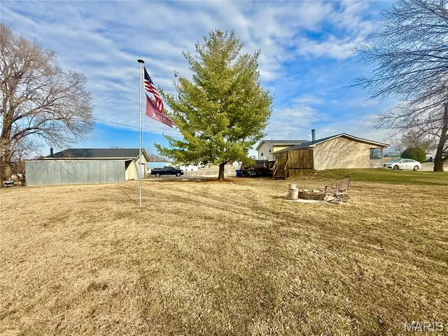 $285,000 | 308 Monroe Street, Desloge, MO 63601