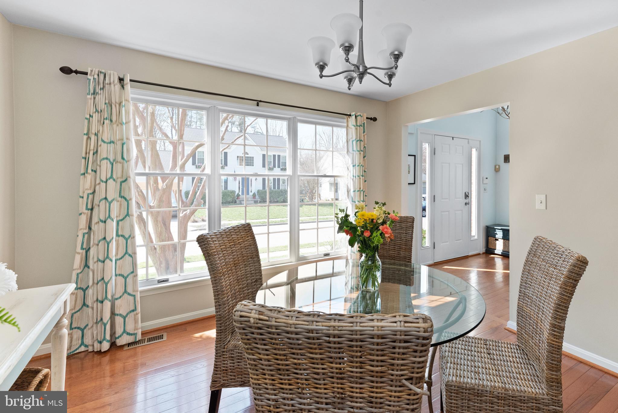416 Riding Ridge Road Annapolis, MD 21403 - Photo 18 of 46 Dining Room....look at this natural light!