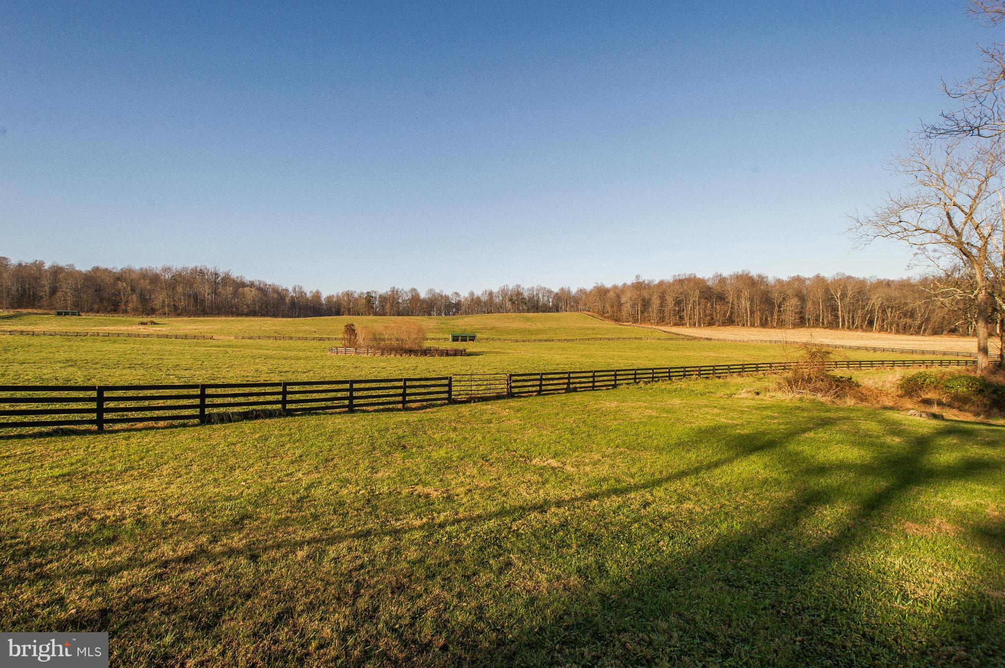16300 Cedar Grove Road Sparks Glencoe, MD 21152 - Photo 27 of 28 a view of an ocean and beach