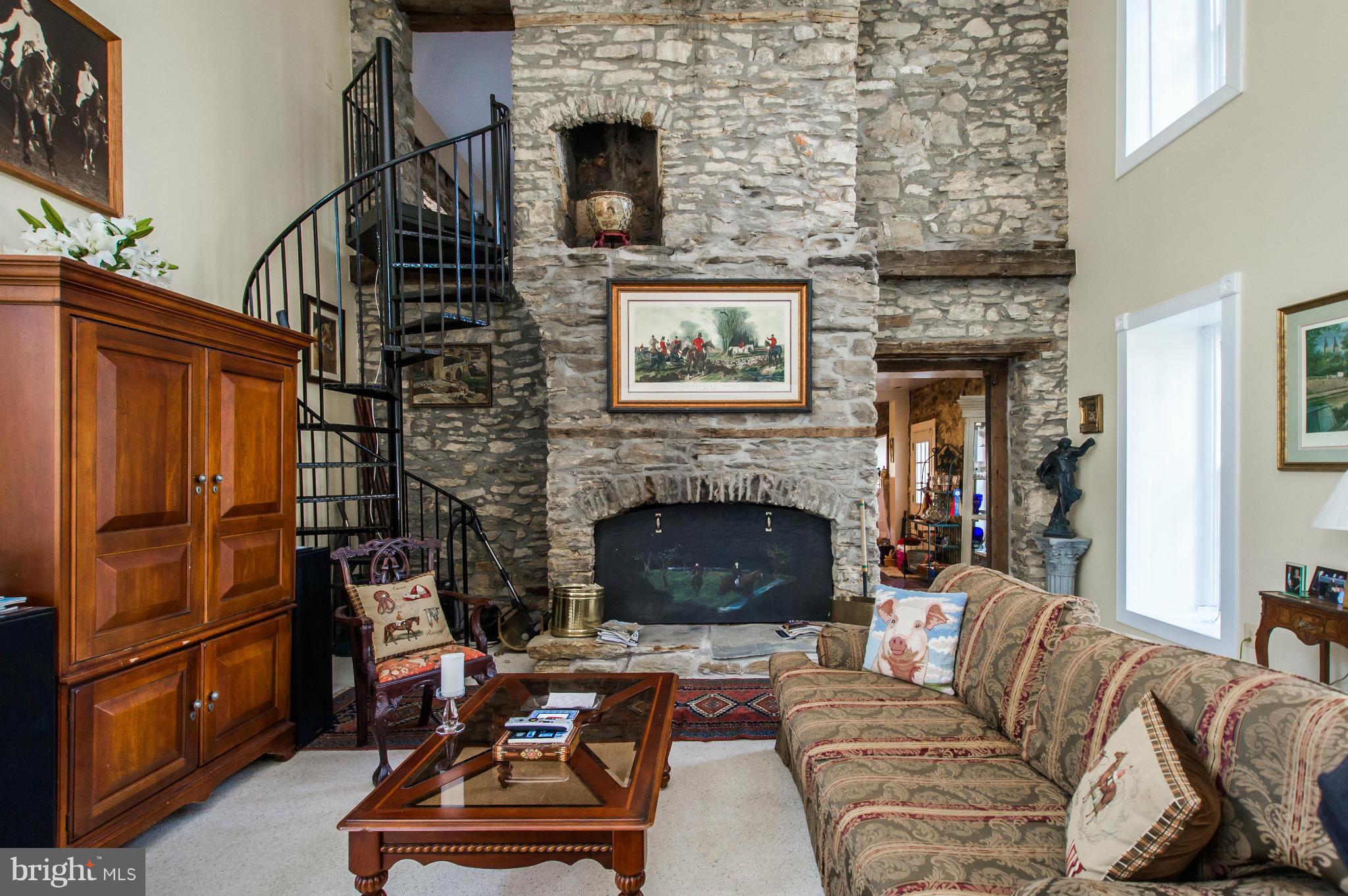 16300 Cedar Grove Road Sparks Glencoe, MD 21152 - Photo 10 of 28 a living room with furniture and a fireplace