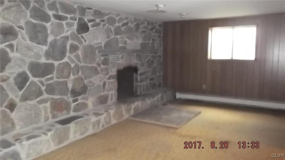 801 Bangor Road Nazareth, PA 18064 - Photo 5 of 10 a view of a bathroom with a shower