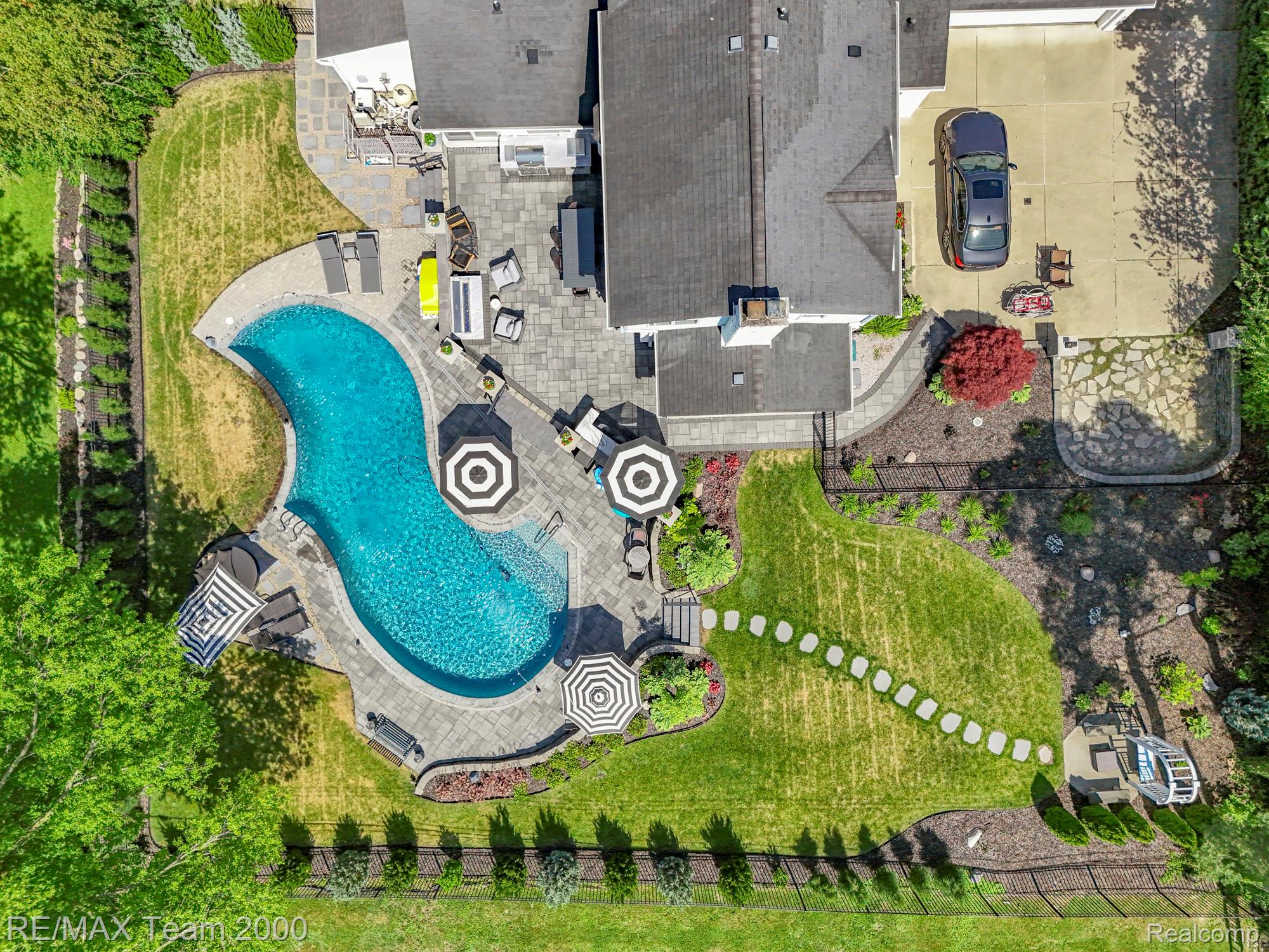137 North Brady Road Dearborn, MI 48124 - Photo 69 of 72 69.jpg