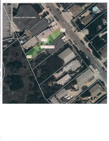 a black and white photo of a tennis court