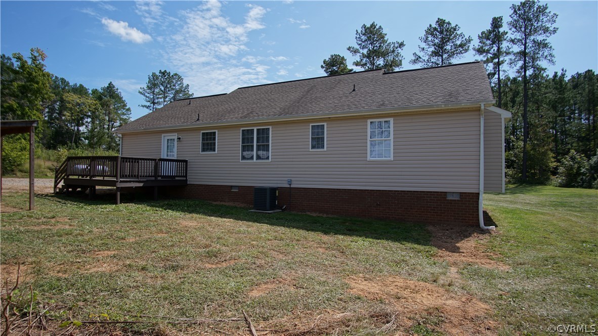 10734 Scotts Road Dewitt, VA 23840 - Photo 7 of 34 a house view with a garden space