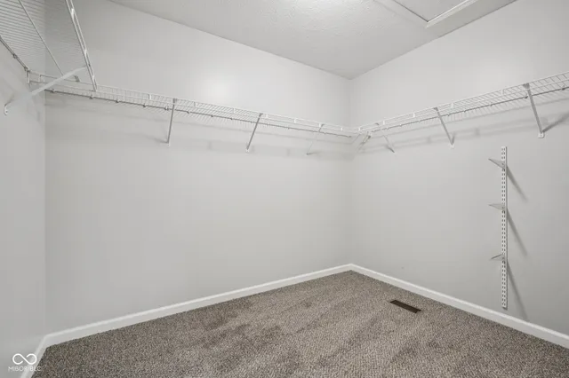 $329,000 | 1916 North Sandal Wood Drive, Yorktown, IN 47396