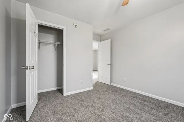 $329,000 | 1916 North Sandal Wood Drive, Yorktown, IN 47396