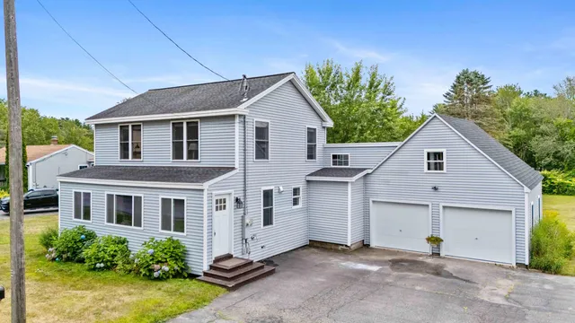 $532,500 | 4 Sokokis Road, Biddeford, ME 04005