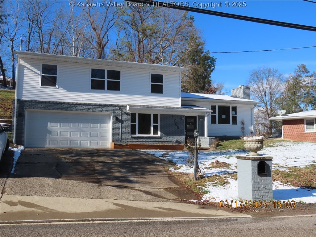 1705 Smith Road Charleston, WV 25314 - Photo 2 of 30 Gallery Image 2