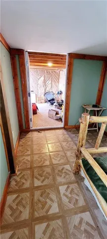 $235,000 | 61 North Lakeview Road, Mapleton, KS 66754