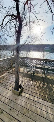 $235,000 | 61 North Lakeview Road, Mapleton, KS 66754