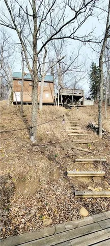 $235,000 | 61 North Lakeview Road, Mapleton, KS 66754