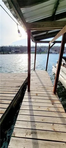 $235,000 | 61 North Lakeview Road, Mapleton, KS 66754