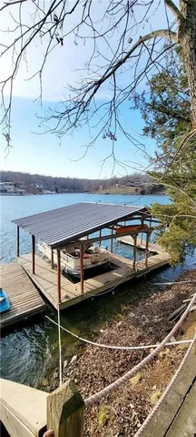 $235,000 | 61 North Lakeview Road, Mapleton, KS 66754