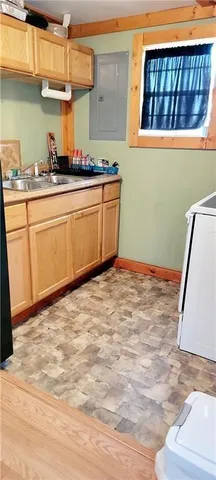 $235,000 | 61 North Lakeview Road, Mapleton, KS 66754