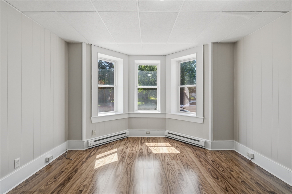 55 Chestnut Street, Unit 1 Holyoke, MA 01040 - Photo 16 of 20