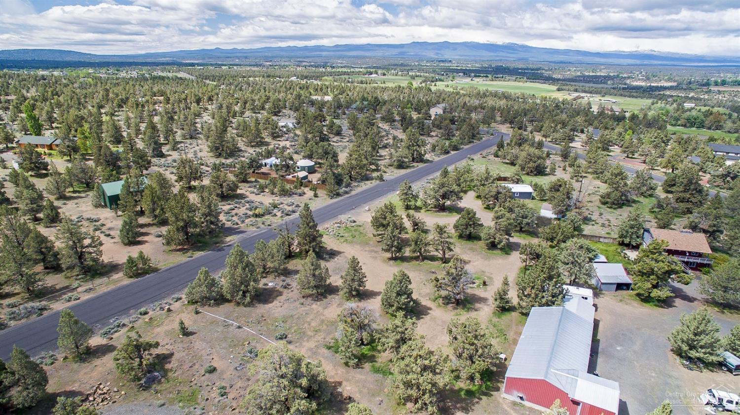 20856 Southwest Gift Road Bend, OR 97703 - Photo 5 of 25 Additional Photo