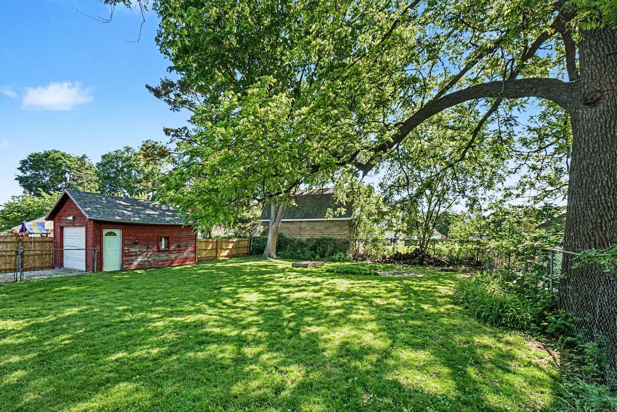 831 Bush Street Jackson, MI 49202 - Photo 25 of 25 025_file_2199