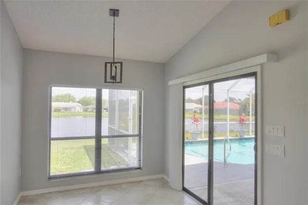 $3,195 | 6907 Ranch Road, Sarasota, FL 34243