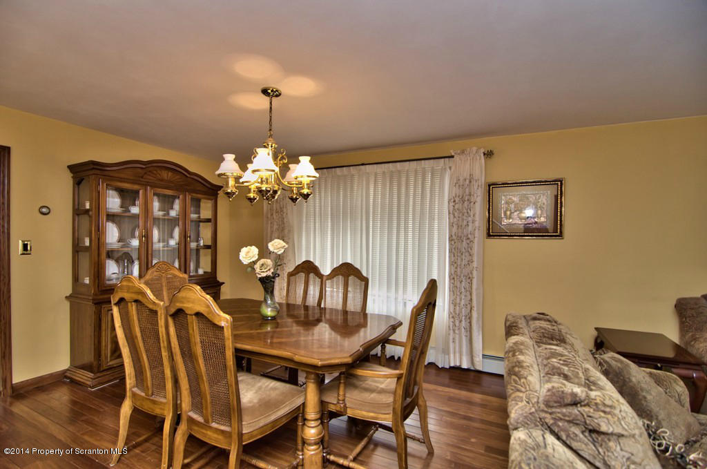 531 Green Ridge Street Scranton, PA 18509 - Photo 9 of 50 Gallery Image 9