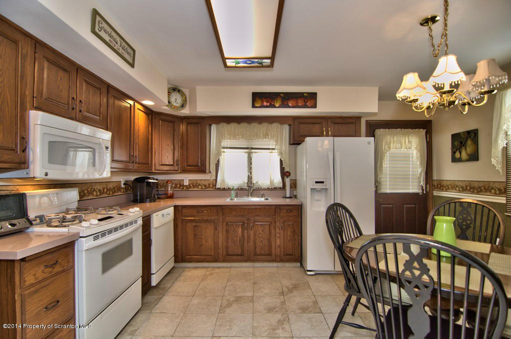 531 Green Ridge Street Scranton, PA 18509 - Photo 10 of 50 Gallery Image 10