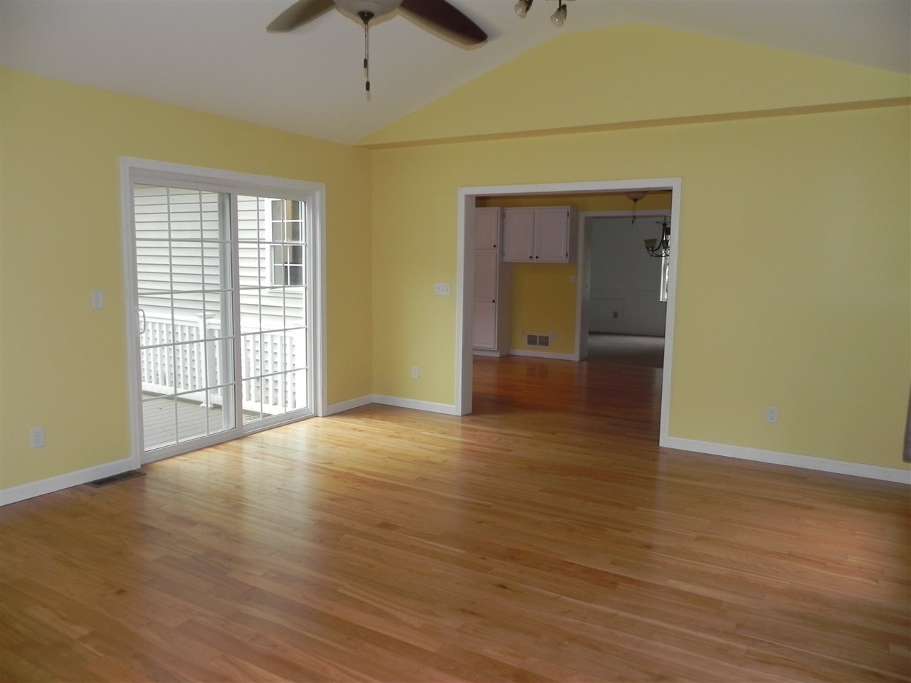 40 Field Ridge Drive Milton, VT 05468 - Photo 5 of 29 Gallery Image 5