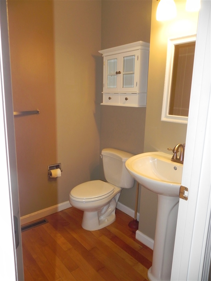 40 Field Ridge Drive Milton, VT 05468 - Photo 8 of 29 Gallery Image 8