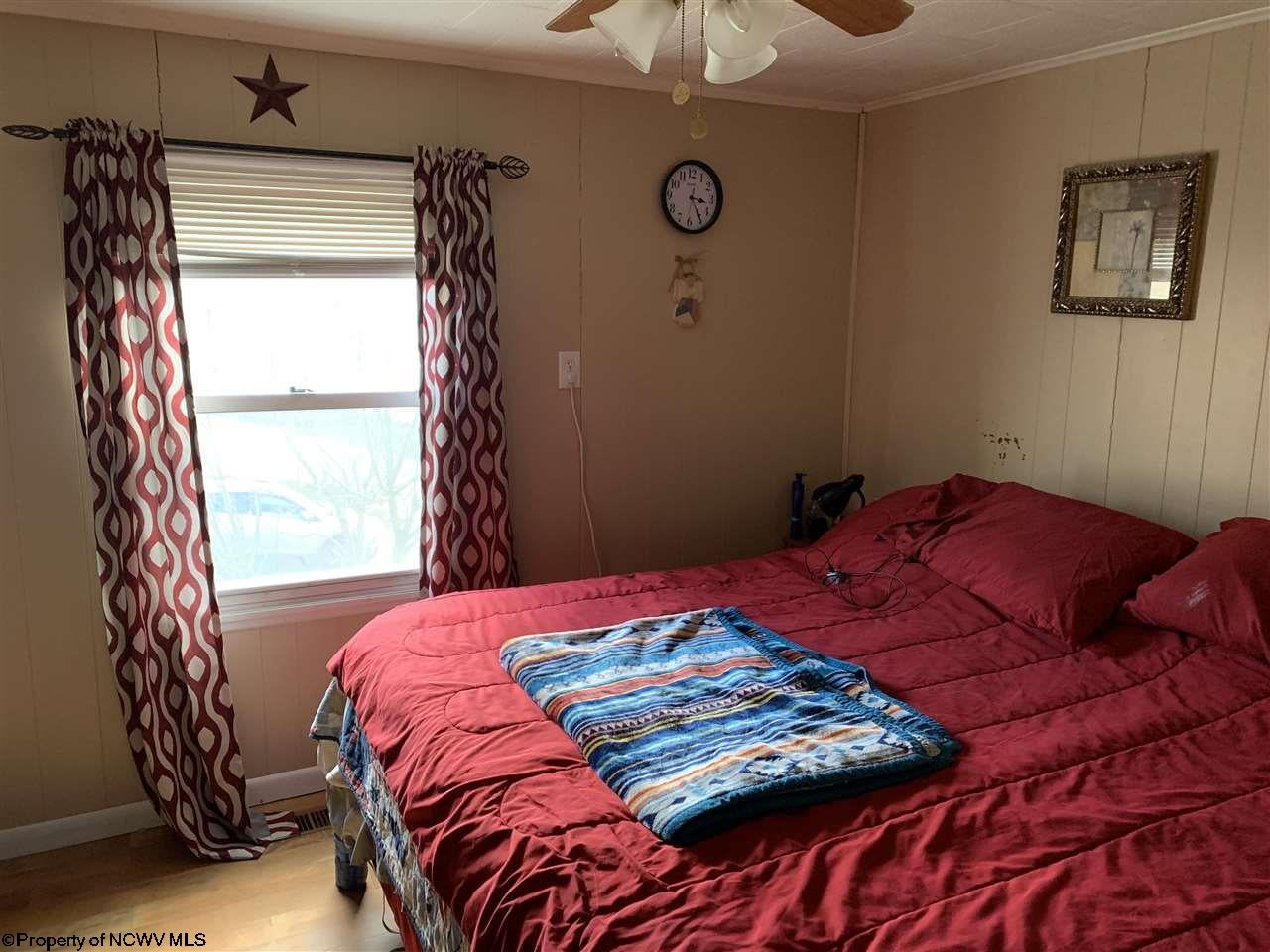 343 Spring Street Weston, WV 26452 - Photo 13 of 19 Gallery Image 13