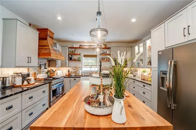 $899,999 | 416 Spring Place Road Northeast, White, GA 30184