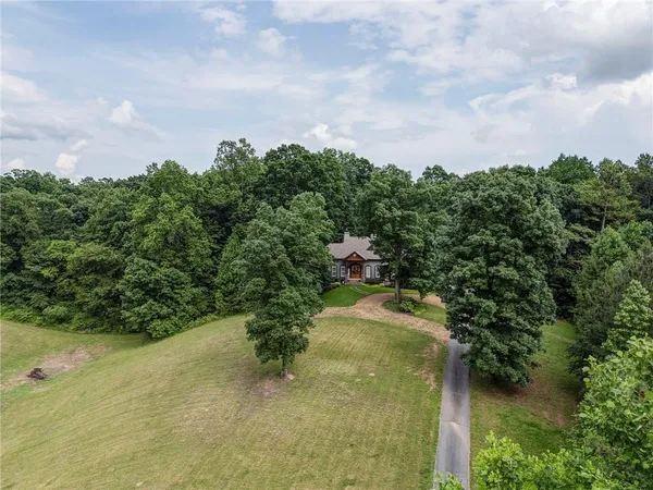 $849,999 | 416 Spring Place Road Northeast, White, GA 30184