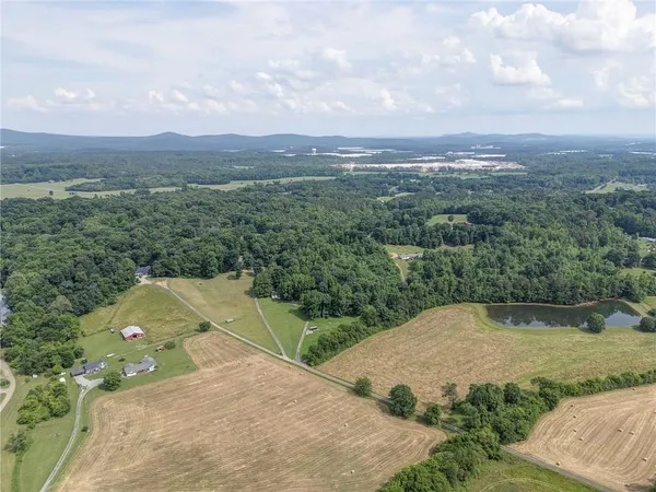 $849,999 | 416 Spring Place Road Northeast, White, GA 30184