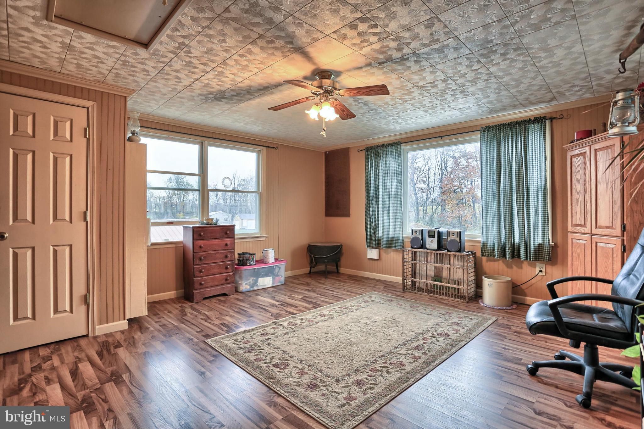 263 Neil Road Shippensburg, PA 17257 - Photo 11 of 30 Interior (General)