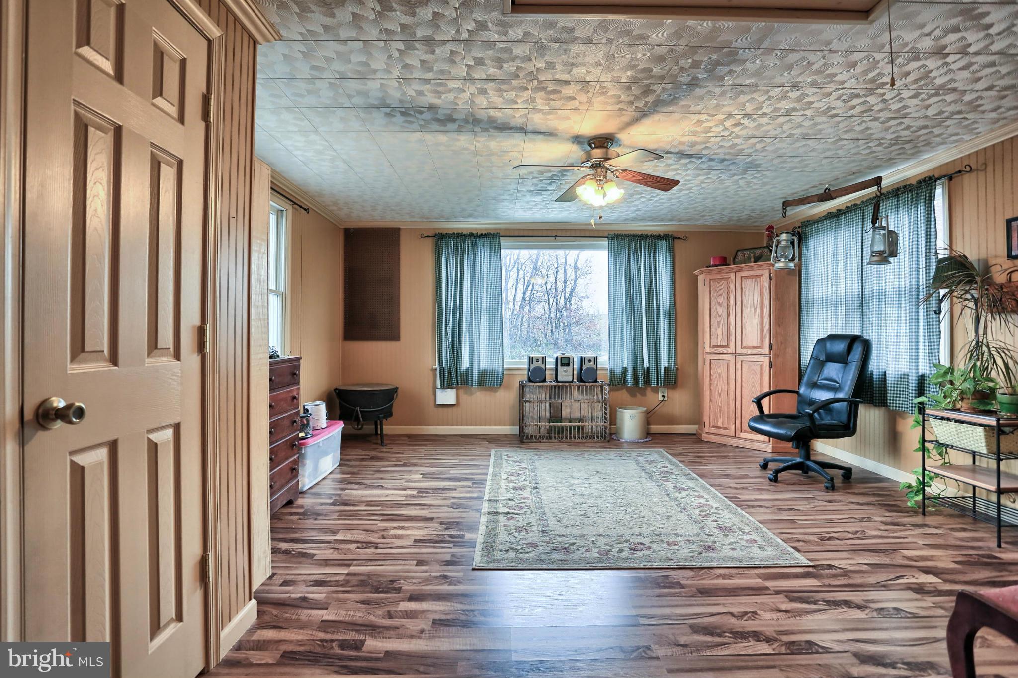 263 Neil Road Shippensburg, PA 17257 - Photo 10 of 30 Interior (General)