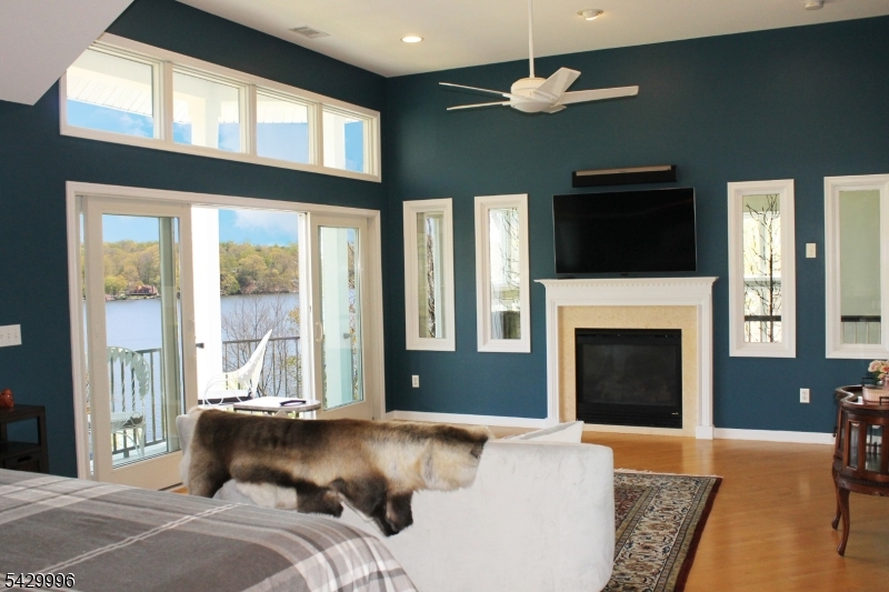 9 Cox Lane Hopatcong, NJ 07821 - Photo 22 of 50